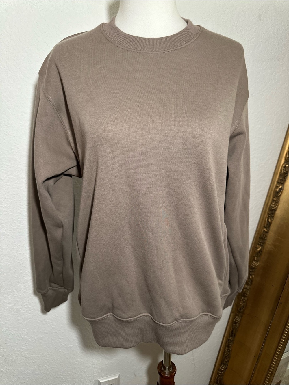 New Pumiey Oversized Fleece Crewneck Sweatshirt With Pockets in Gravel Size XS - Picture 2 of 8